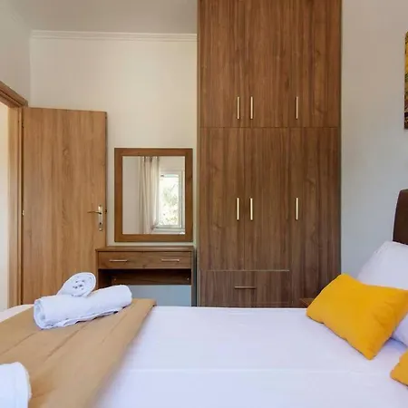 Bezolot Resort. Ferienhaus